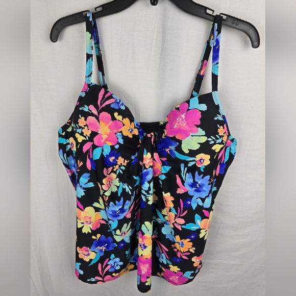 Island Escape's Floral Women's Multicolored Swimtop Sz S/M - Picture 2 of 10